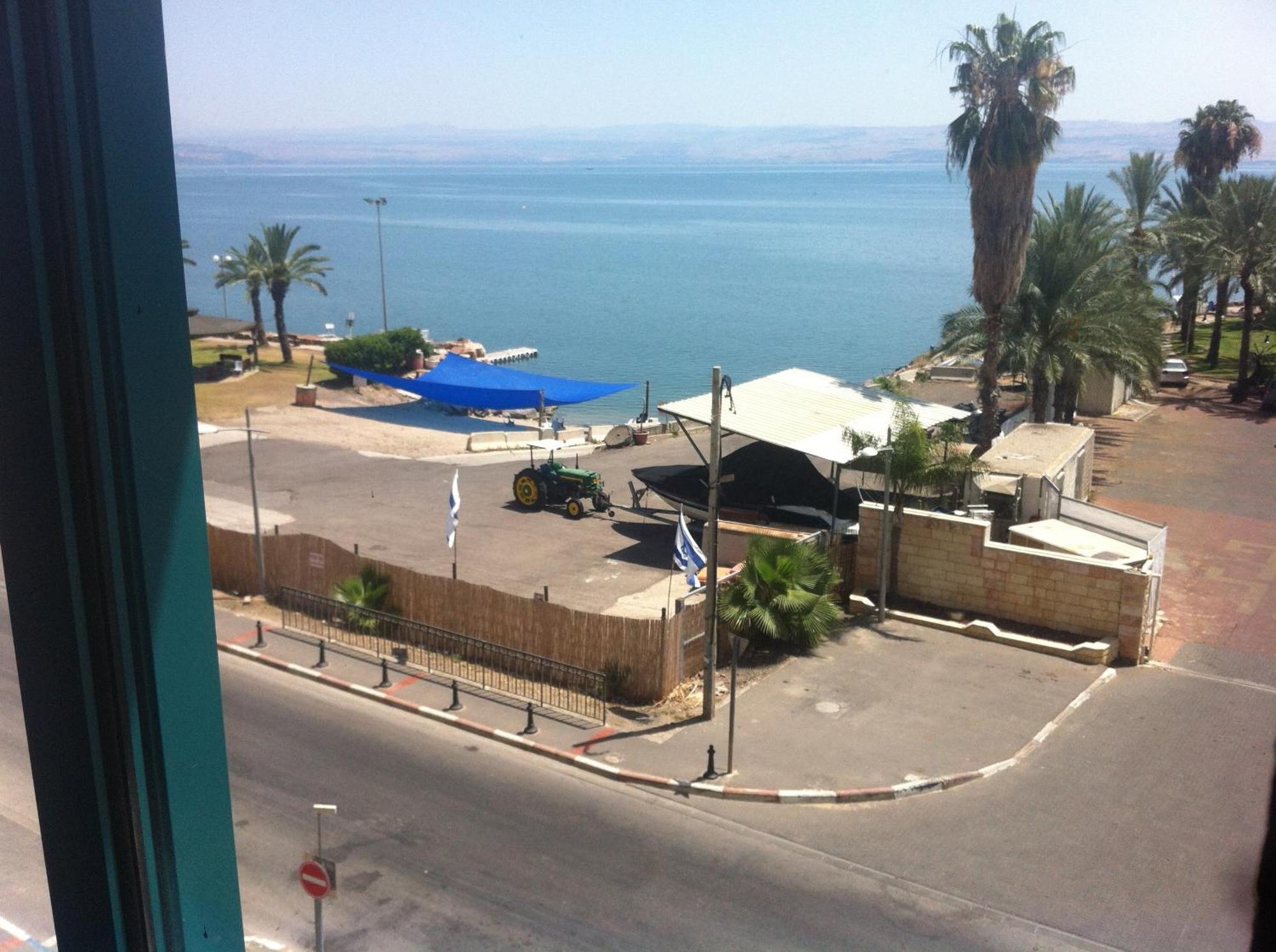 Apartment By The Lake Tiberias Exterior photo