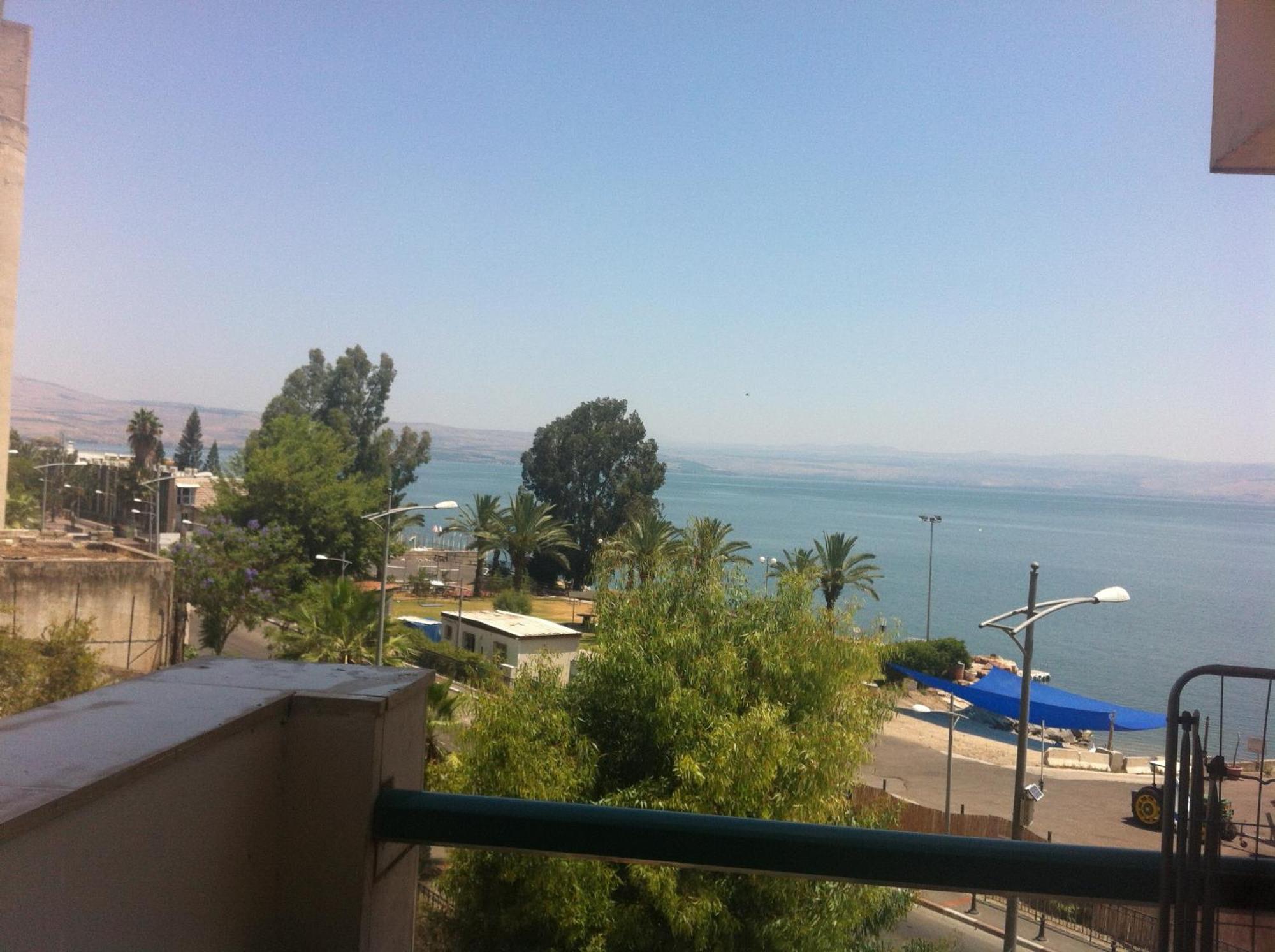 Apartment By The Lake Tiberias Exterior photo